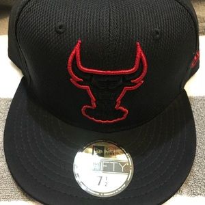 Chicago Bulls fitted hat new never worn